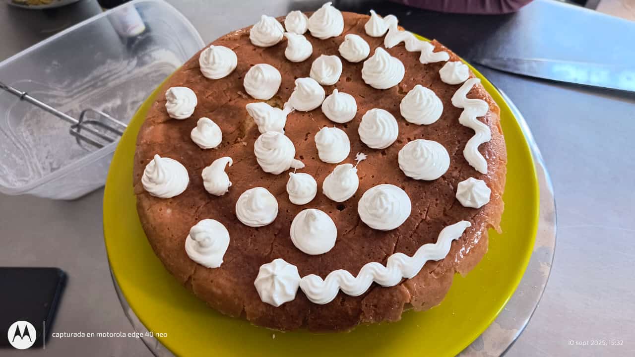 Torta de Tres Leches